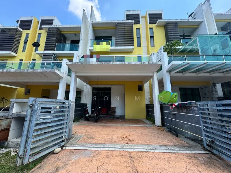3-storey Terraced House for Sale in Ampang (Selangor) - Welson Moo - Exterior - PropertyGuru.com.my