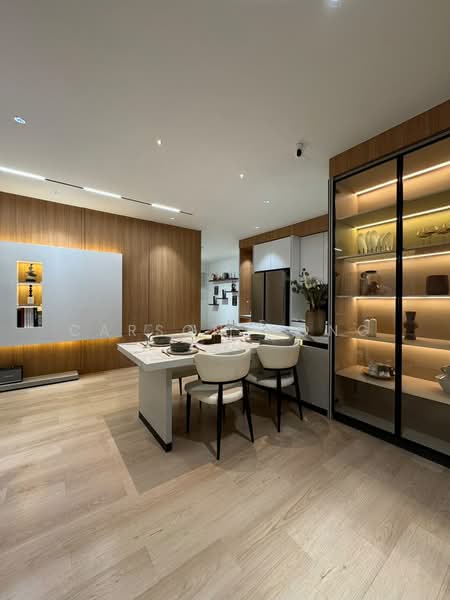 Kondominium untuk Dijual di Armani Avani Residence - Carson Wong - Dining Room - PropertyGuru.com.my