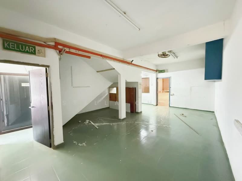 Factory for Rent in Taman Tan Sri Yaacob (Johor Bahru) - Stella Chia - Interior - PropertyGuru.com.my