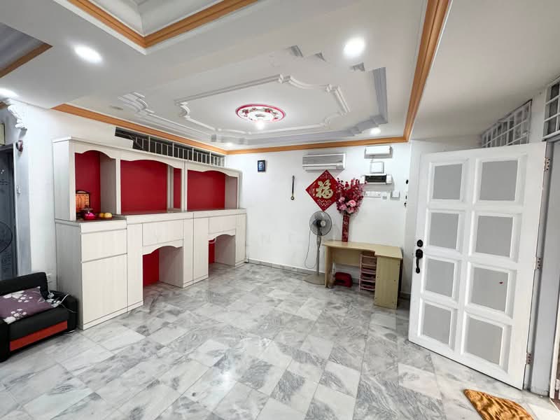 Rumah Teres 2-Tingkat untuk Dijual di Taman Desa Cemerlang (Ulu Tiram) - Yvonne Lim - Living Room - PropertyGuru.com.my