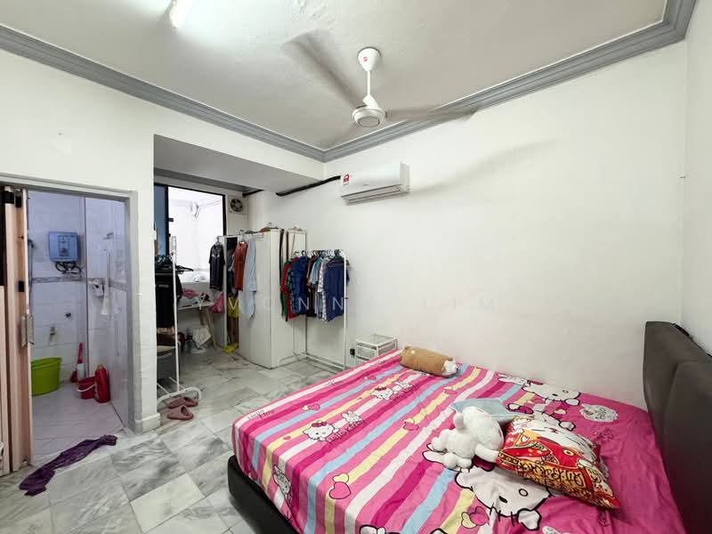 Rumah Teres 2-Tingkat untuk Dijual di Taman Desa Cemerlang (Ulu Tiram) - Yvonne Lim - PropertyGuru.com.my
