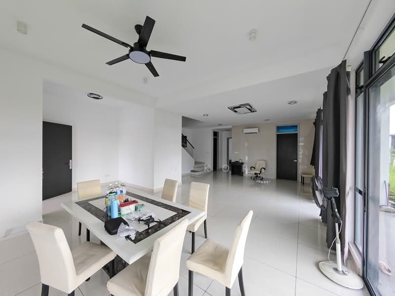 Semi-Detached House for Sale in Horizon Hills (Iskandar Puteri (Nusajaya)) - Ken Kor - Dining Room - PropertyGuru.com.my