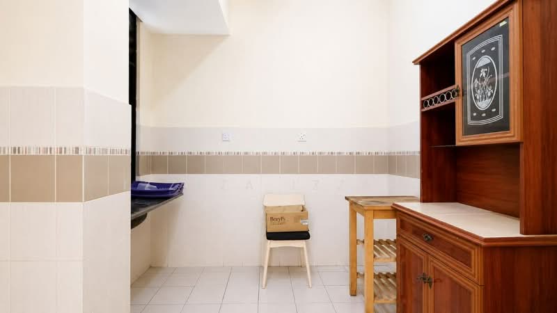 Pangsapuri untuk Dijual di Kasturi Idaman - Izzaza Izzati - Kitchen - PropertyGuru.com.my