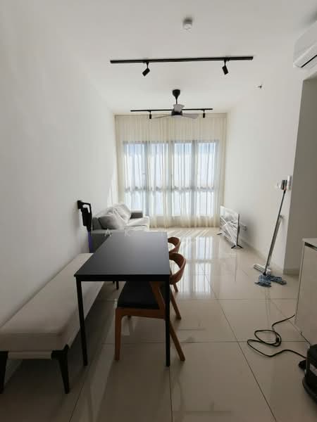 Kediaman Servis untuk Disewa di Serviced Residence @ Sunway D'hill Residences - AK TAY - Living Room - PropertyGuru.com.my