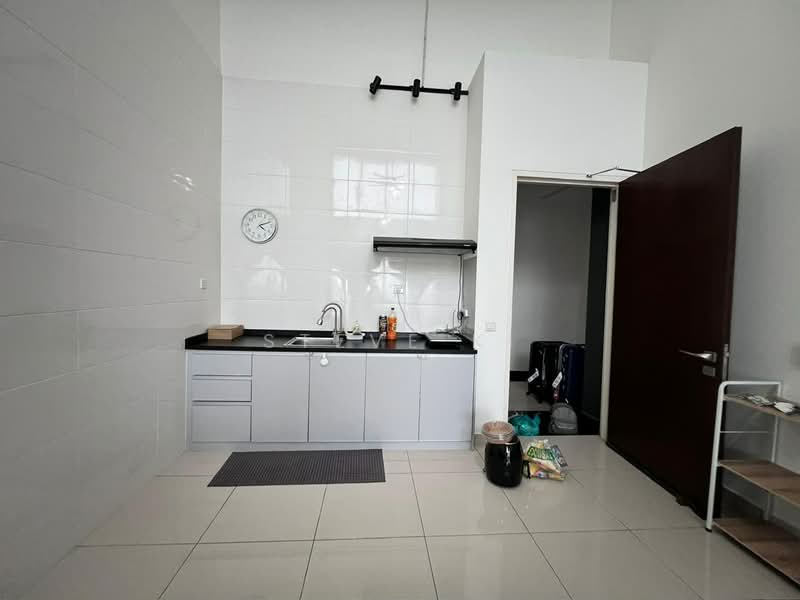 Condominium for Sale at The Parque Residences - STEVE KI - Kitchen - PropertyGuru.com.my