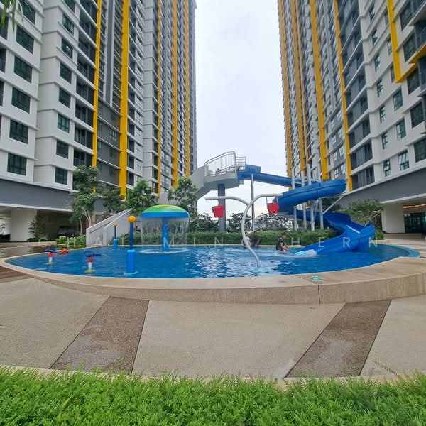 Service Residence for Rent at Parkland Residence - Chai Ming Hern - PropertyGuru.com.my