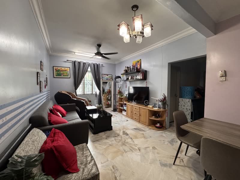 Apartment for Sale at Sri Pinang Apartment - EE Ling - Living Room - PropertyGuru.com.my