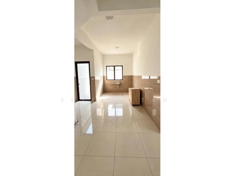 Semi-Detached House for Rent in Taman Tasik Semenyih (Semenyih) - Shirley Tan - Kitchen - PropertyGuru.com.my