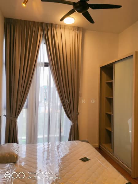 Kondominium untuk Dijual di Waltz Residences - John Ng - Master Bedroom - PropertyGuru.com.my
