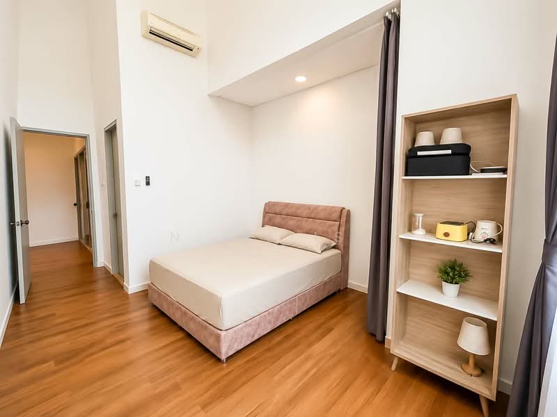 3-storey Terraced House for Sale in Bandar Putra Permai (Seri Kembangan) - N. Melisa - Bedroom - PropertyGuru.com.my