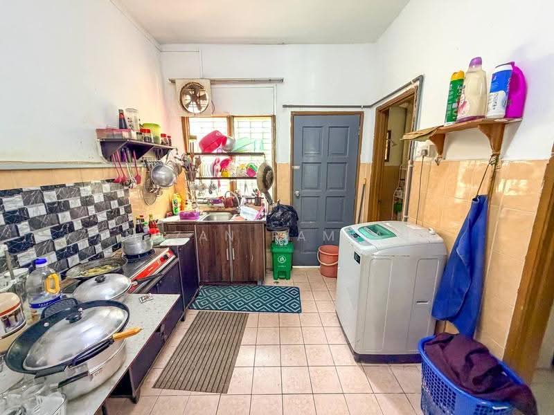 2-storey Terraced House for Sale in Taman Cheras Prima (Kajang) - Mizan Ramlan - Kitchen - PropertyGuru.com.my