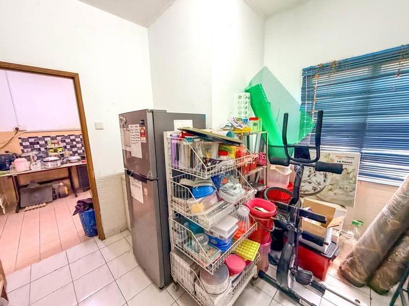 2-storey Terraced House for Sale in Taman Cheras Prima (Kajang) - Mizan Ramlan - Kitchen - PropertyGuru.com.my