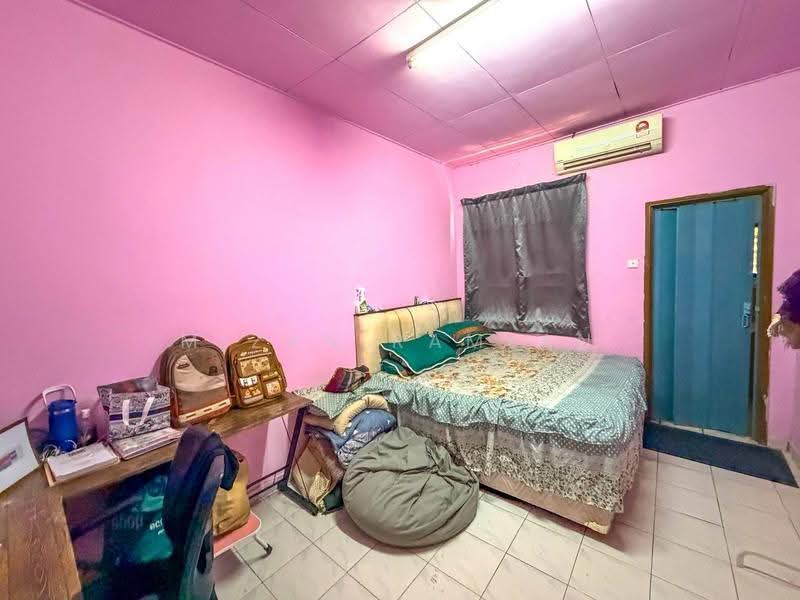 2-storey Terraced House for Sale in Taman Cheras Prima (Kajang) - Mizan Ramlan - Bedroom - PropertyGuru.com.my