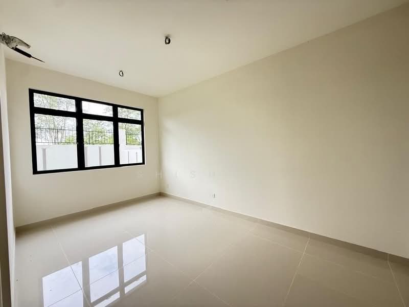 Rumah Berkembar untuk Dijual di Taman Sutera Utama (Skudai) - Shishi . - PropertyGuru.com.my