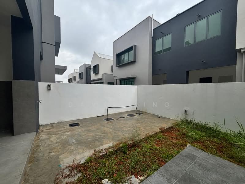 Semi-Detached House for Sale in Kuching (Sarawak) - David Ling - PropertyGuru.com.my