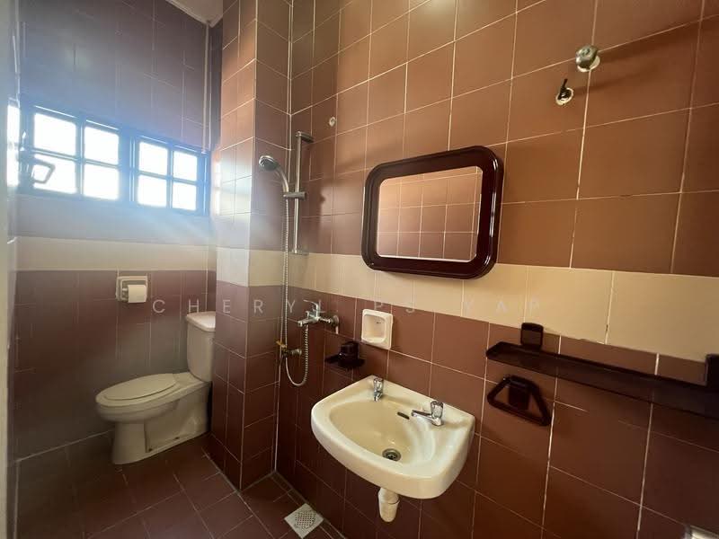 Bungalow House for Sale in Bandar Sungai Long (Selangor) - Cheryl PS Yap - Bathroom - PropertyGuru.com.my