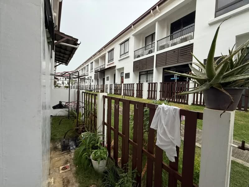 Rumah Teres 2-Tingkat untuk Dijual di Setia Safiro (Cyberjaya) - Henry Liew - Exterior - PropertyGuru.com.my