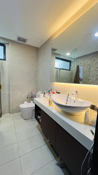 Banglo Pautan untuk Dijual di KL City Centre (Kuala Lumpur) - Cannice You - Bathroom - PropertyGuru.com.my