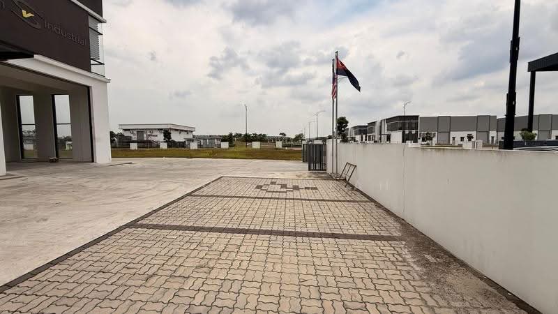 Kilang Berkembar untuk Disewa di Eco Business Park 2 Senai (Senai) - Cace Cheah - Exterior - PropertyGuru.com.my