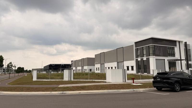 Kilang Berkembar untuk Disewa di Eco Business Park 2 Senai (Senai) - Cace Cheah - PropertyGuru.com.my