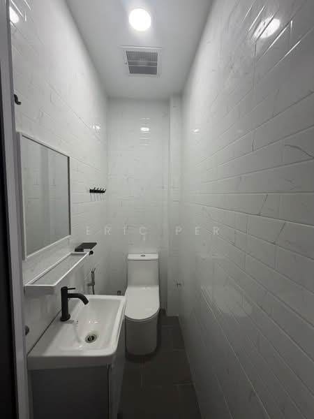 Rumah Teres 2-Tingkat untuk Disewa di Damansara Jaya (Petaling Jaya) - Eric Per - Bathroom - PropertyGuru.com.my