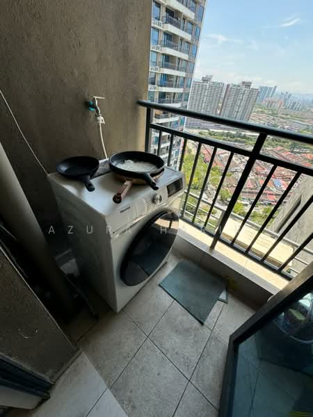 Kediaman Servis untuk Disewa di Aradia Residence @ Lake City KL North - Azura Hariri - Balcony - PropertyGuru.com.my