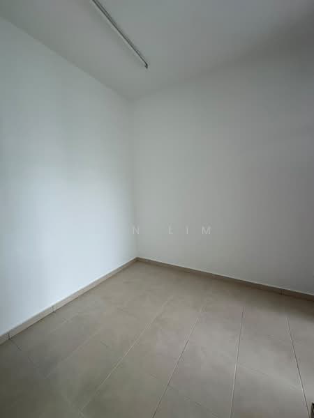 Rumah Teres 2-Tingkat untuk Disewa di Setia Ecohill (Semenyih) - Ken Lim - Small Room - PropertyGuru.com.my