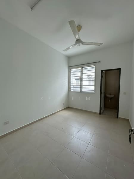 Rumah Teres 2-Tingkat untuk Disewa di Setia Ecohill (Semenyih) - Ken Lim - Master Room - PropertyGuru.com.my