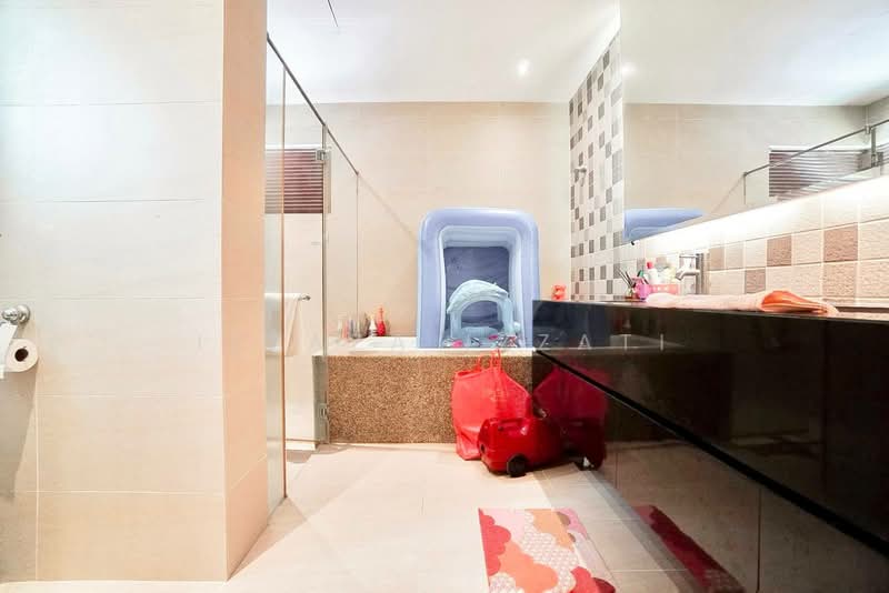 Semi-Detached House for Sale in KL City Centre (Kuala Lumpur) - Izzaza Izzati - Bathroom - PropertyGuru.com.my