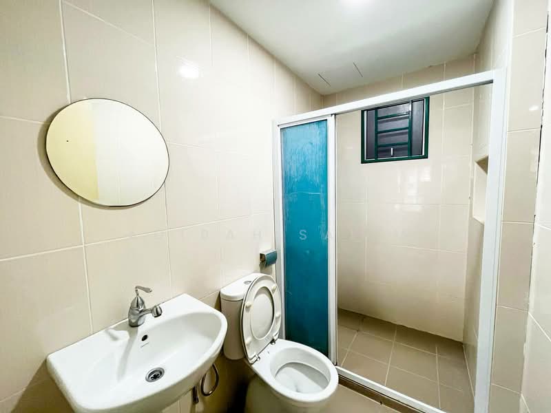 Service Residence for Sale at OUG Parklane - Adibah Salim - Bathroom - PropertyGuru.com.my