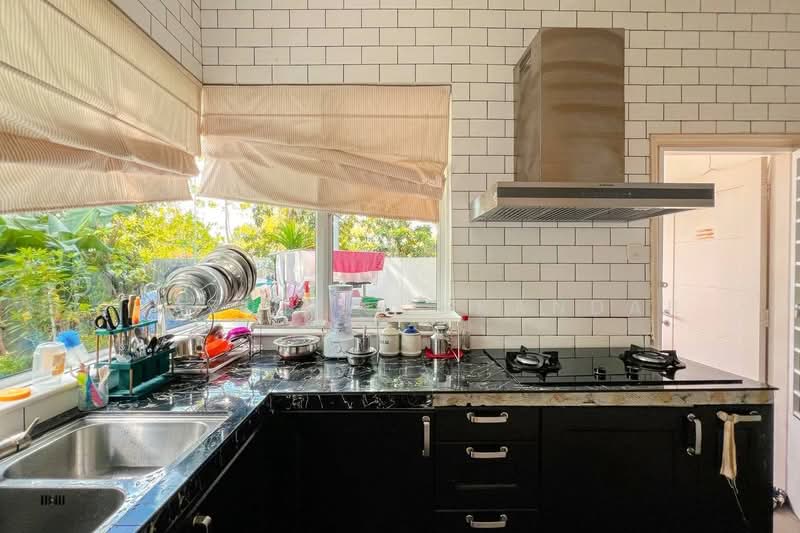 Rumah Teres 2-Tingkat untuk Dijual di Cyberjaya (Selangor) - Shaziery Iskandar - Kitchen - PropertyGuru.com.my