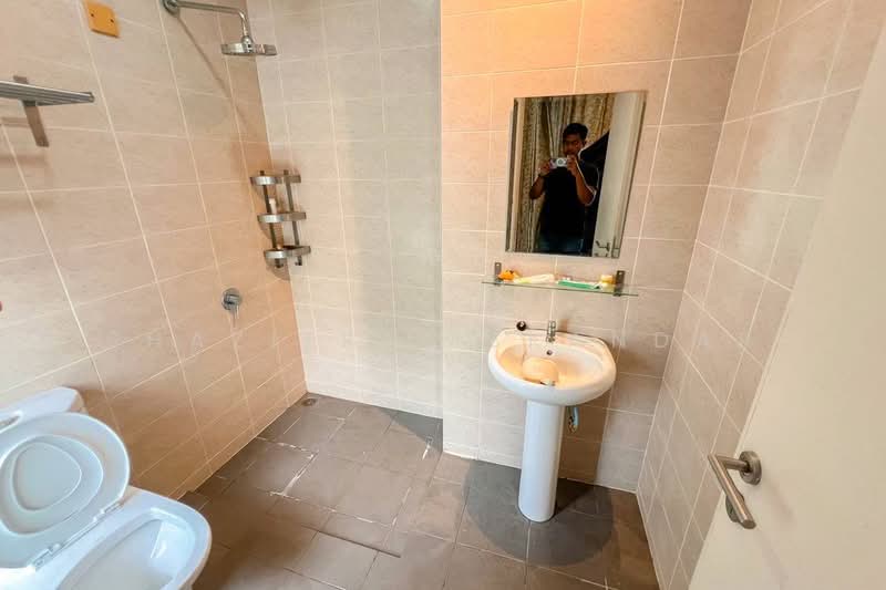 Rumah Teres 2-Tingkat untuk Dijual di Cyberjaya (Selangor) - Shaziery Iskandar - Bathroom - PropertyGuru.com.my