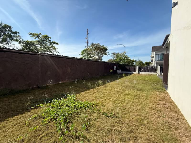 Rumah Teres 2.5-Tingkat untuk Dijual di Seksyen 16 (Shah Alam) - Muizz Razak - PropertyGuru.com.my