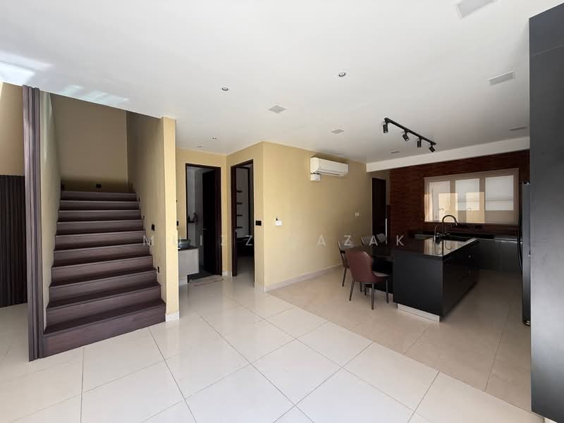 Rumah Teres 2.5-Tingkat untuk Dijual di Seksyen 16 (Shah Alam) - Muizz Razak - PropertyGuru.com.my