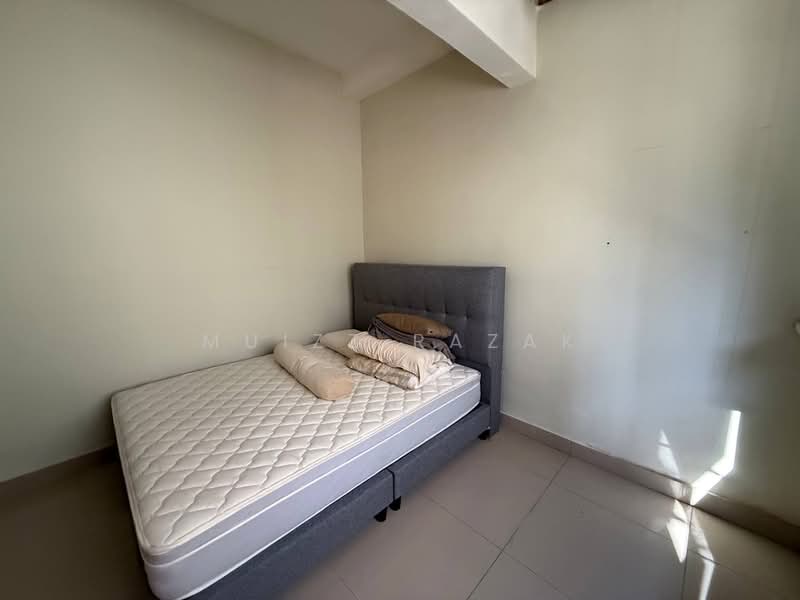 Rumah Teres 2.5-Tingkat untuk Dijual di Seksyen 16 (Shah Alam) - Muizz Razak - PropertyGuru.com.my