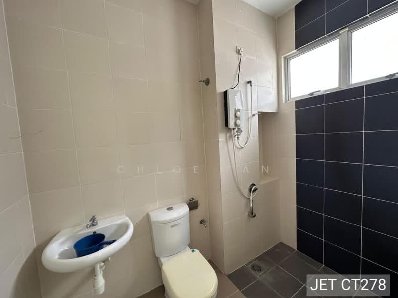 Semi-Detached House for Sale in Bandar Parklands (Klang) - Chloe Tan - PropertyGuru.com.my
