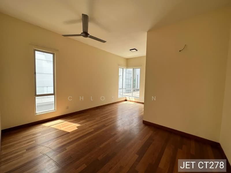 Semi-Detached House for Sale in Bandar Parklands (Klang) - Chloe Tan - PropertyGuru.com.my
