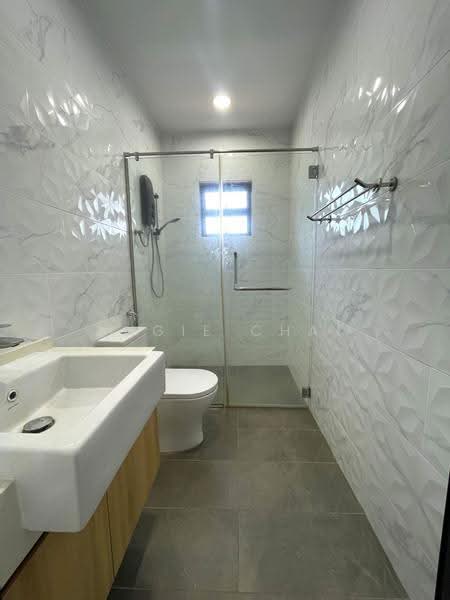Rumah Bandar untuk Dijual di Sunway Damansara (Kota Damansara) - Angie Chai - Bathroom - PropertyGuru.com.my