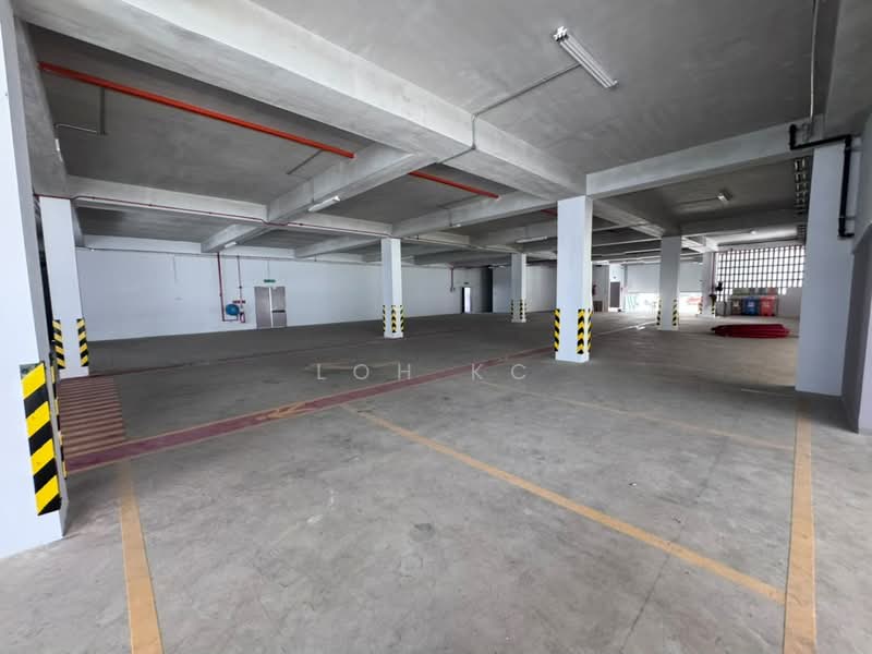 Factory for Sale in Chan Sow Lin (Cheras) - Loh KC - Car Park - PropertyGuru.com.my