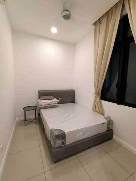 Service Residence for Sale at D'Pristine - Jovel Lim - Bedroom - PropertyGuru.com.my