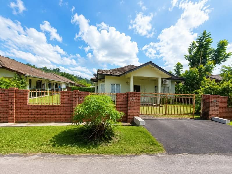 Bungalow House untuk Dijual di Serendah (Selangor) - Muin Mn - Exterior - PropertyGuru.com.my
