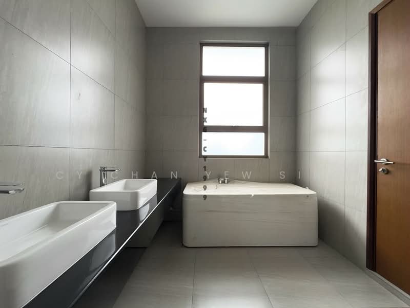 Bungalow House for Sale in Eco Ardence (Setia Alam) - CY Chan Yew Sing - Bathroom - PropertyGuru.com.my