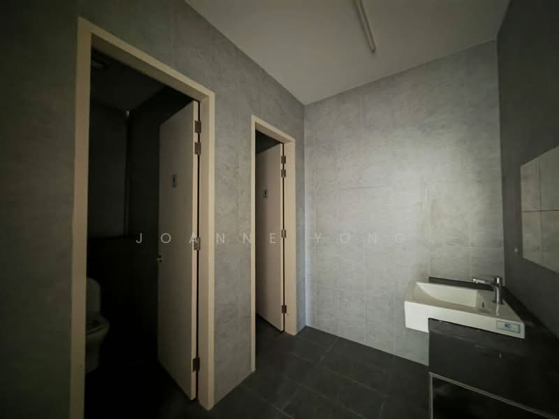 Cluster Factory for Rent in Senai (Johor) - Joanne Yong - Bathroom - PropertyGuru.com.my