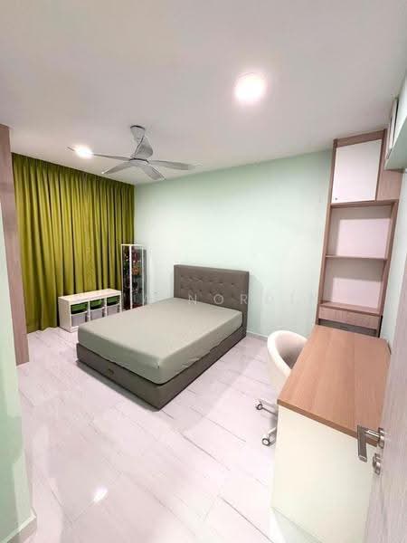 Condominium for Sale at Armanee Terrace II - Sa'a Nordin - Bedroom - PropertyGuru.com.my