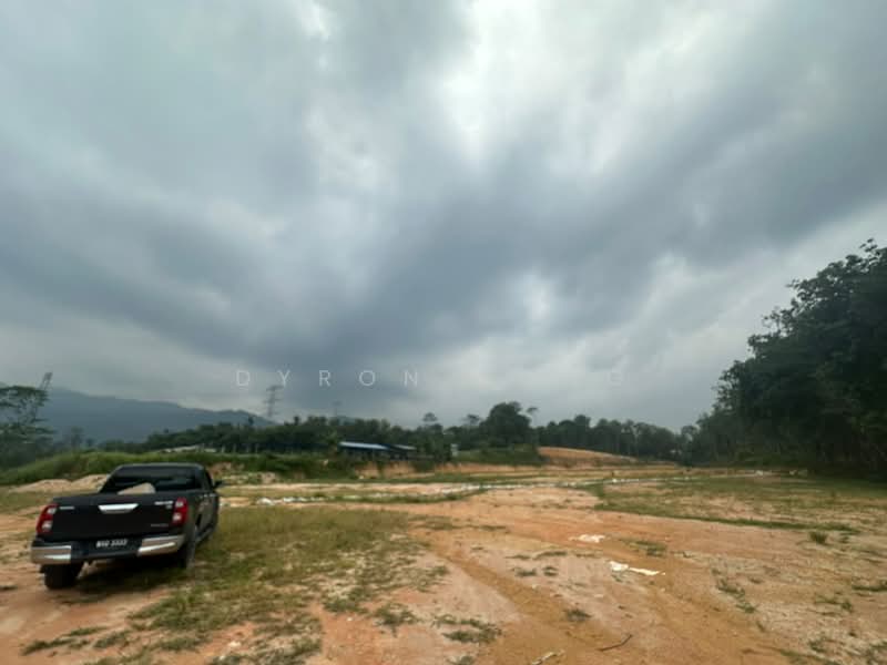 Agricultural Land for Sale in Semenyih (Selangor) - Dyron Yong - Exterior - PropertyGuru.com.my