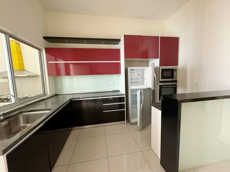 Rumah Berkembar untuk Dijual di Bandar Seri Alam (Masai) - Stella Chia - Kitchen - PropertyGuru.com.my