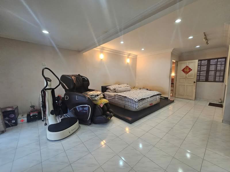 Rumah Teres 2.5-Tingkat untuk Dijual di Taman Bukit Desa (Taman Desa) - Dlynie Ooi - Bedroom - PropertyGuru.com.my
