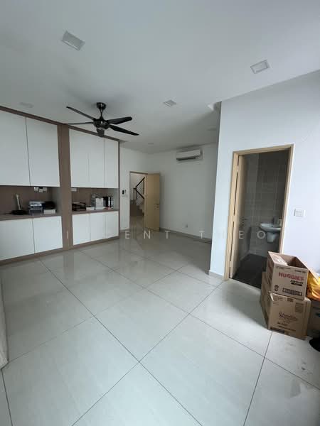 3-storey Terraced House for Sale in Kinrara Residence (Puchong) - Vincent Theo - PropertyGuru.com.my
