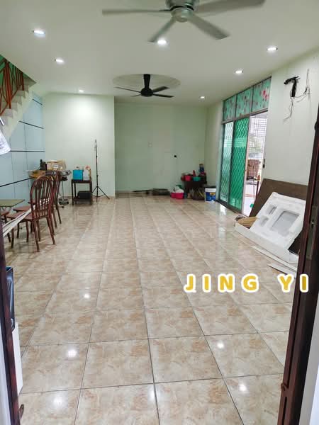 2-storey Terraced House for Sale in Taman Impian Indah (Bukit Mertajam) - Jing Yi - Living Room - PropertyGuru.com.my