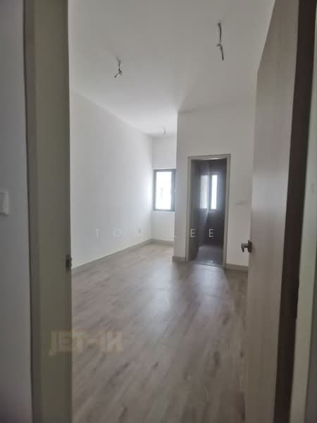 Rumah Teres 2-Tingkat untuk Dijual di Bukit Raja (Selangor) - Tom Lee - PropertyGuru.com.my